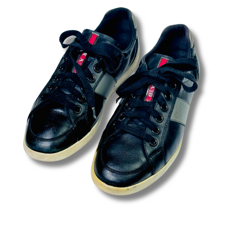 PRADA BLACK LEATHER LOW TOP - Kicksterr