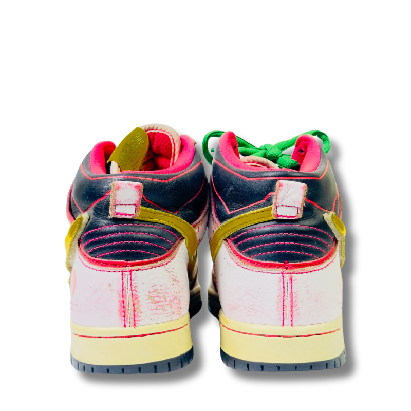 NIKE X GUNDAM DUNK - Kicksterr