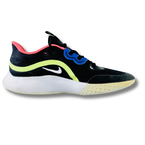 NIKE AIR MAX VOLLEY TENNIS SHOES