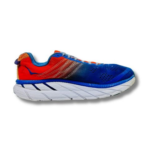 HOKA CLIFTON 6