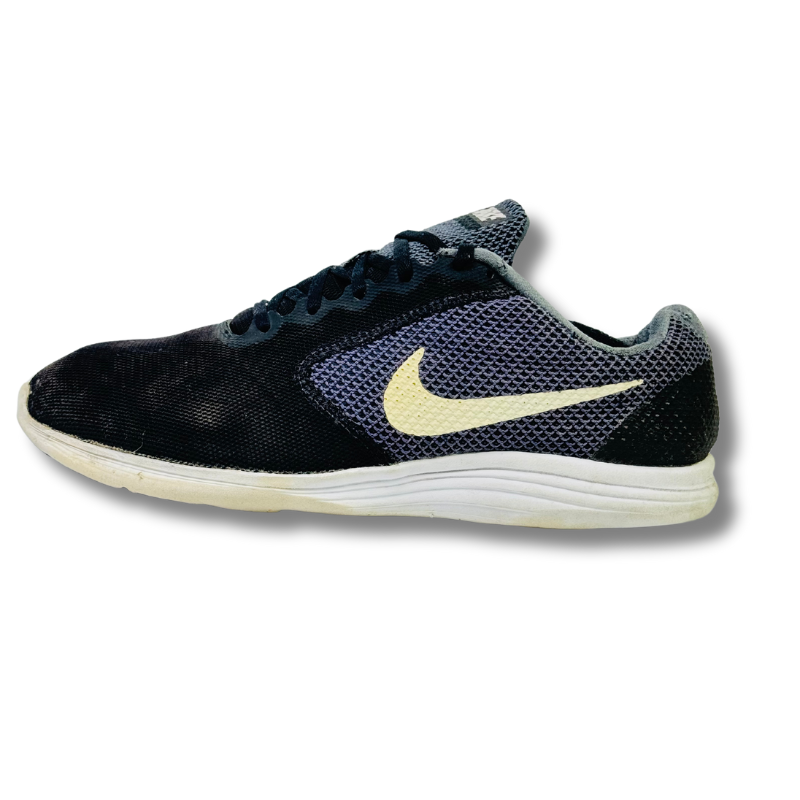 NIKE REVOLUTION 3 - Kicksterr