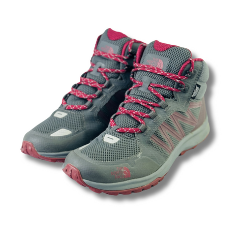 NORTH FACE TREKKING SHOES