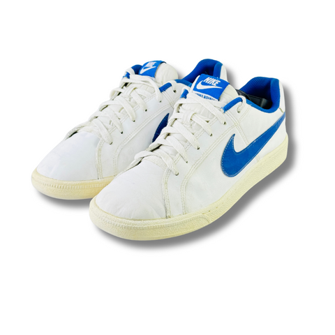 NIKE COURT ROYALE