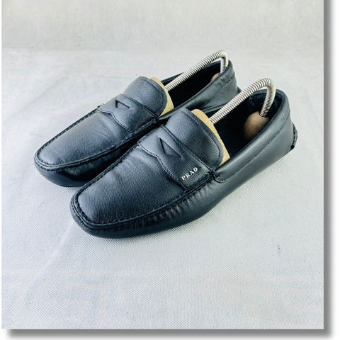 PRADA LUXURY LOAFER