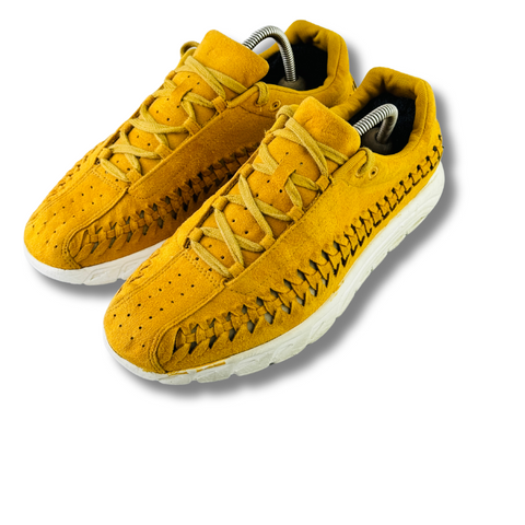 NIKE MAYFLY WOVEN SHOES